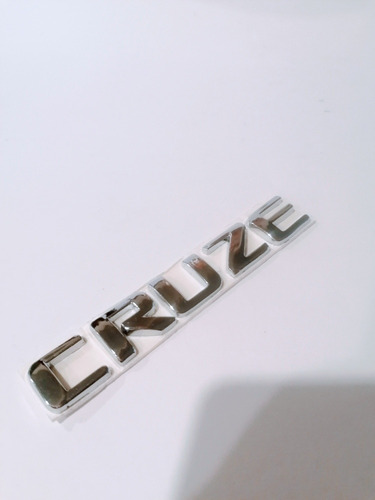 Emblema Letra De Chevrolet Cruze Foto 3