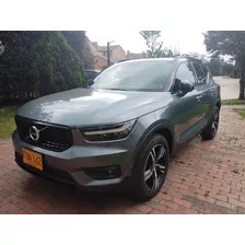 Volvo Xc40 T4 R-design