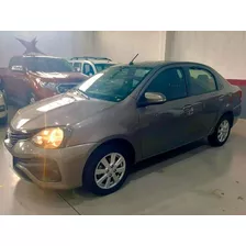 Etios Sedán 1.5 X Plus Sedan 16v Flex 4p Automático