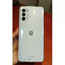 Moto G 82 5g.