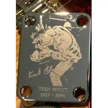 Kurt Cobain Neck Plate Padrão Fender Tele Stratocaster