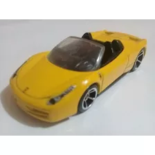 Hot Wheels Ferrari 458 Spider 2012 Convertible Amarillo 