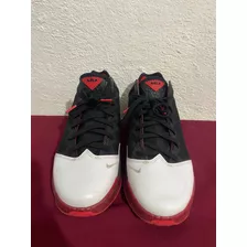 Tenis Nike Lebron 19 Low Black Whiteuniversity Red #25.5