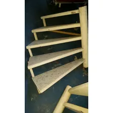Escada Caracol Luxo Em Mármore Com 18 Degraus