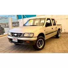 Chevrolet Luv 2000