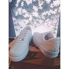 Tenis Blancos Air Force 1 Moda / Escolar 26.5