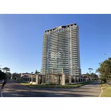 Alquiler Anual 3 Dormitorios En Suite Frente Al Mar, Punta Del Este