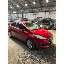 Ford Chocado Fiesta 1.6l Titanium