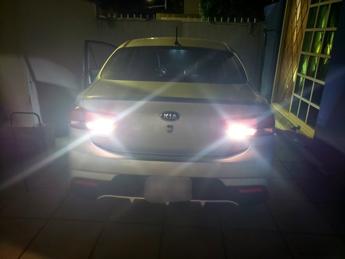 Kit Luz Led Hyperled Kia Rio Cuartos Del Portaplacas Int Rev Foto 2