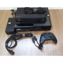 Xbox One Preto + 2 Controles + Kinect