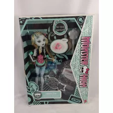 Boneca Lagoona Blue Básica Caixa 2022 Monster High 02