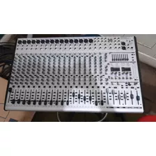 Consola 24 Canales Behringer Sl2442fx-pro