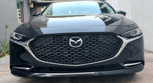 Moldura Biseles Premium Mazda 3 Sedn 2019 2020 2021 Foto 3