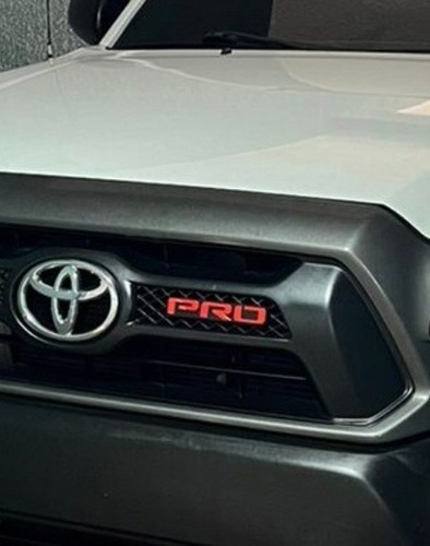 Emblema Parrilla Pro Toyota Trd Tacoma Rav4 Hilux 2005-2022 Foto 4