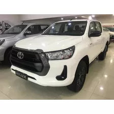 Toyota Hilux Sr Cd 0km 4x2 2024 Precio 204cv Automatica P9