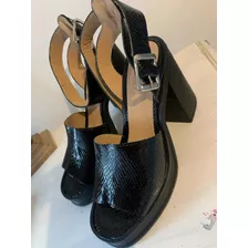 Sandalias Mujer. Plataforma Talle 38. Nuevas