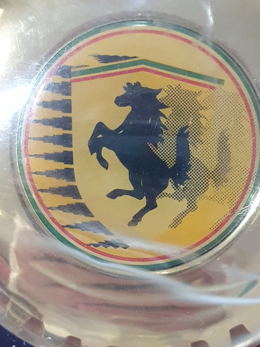 Escudo Emblema Vintage Para Automovil Ferrari De Los 90s Foto 7