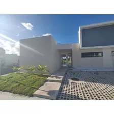 Casa En Alquiler En Punta Cana, 2 Habitaciones, Residencial 