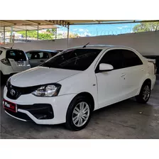 Toyota Etios 1.5 X Sedan 16v Flex 4p Automático