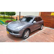 Porsche Cayenne S 2011