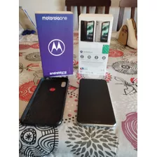 Celular Motorola One En Muy Buen Estado!!