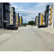 Vendo Apartamento Frente Al Súper Mercado La Fuente