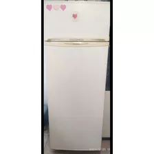 Oferta Heladera Con Freezer Electrolux 330 Ltrs. Funcionando