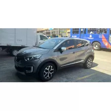 Renault Captur Bose