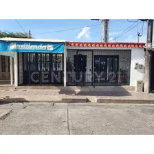 Casa Comercial En Venta