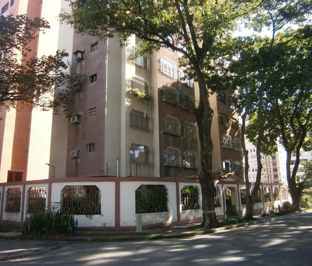 Apartamento (venta) En Urb. Terrazas De Los Nísperos, Valencia