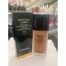 Base Chanel Perfection Lumiere Spf 15