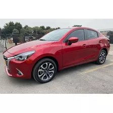 Mazda 2 Sedan 