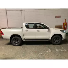 Toyota Hilux Srv 4x2 Nafta - Entrega Ya!!!