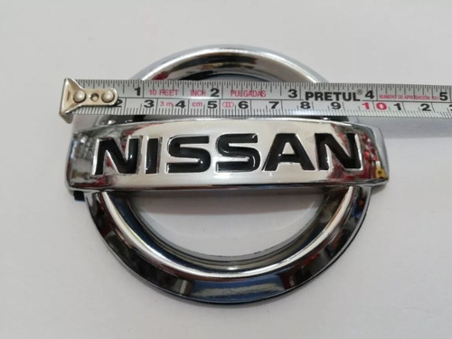 Emblema Nissan Platina Parrilla Foto 4