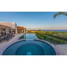 Casa Con Jardín, Alberca Privada, Jacuzzi Y Cuarto De Servicio, San José Del Cabo.