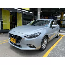 Mazda 3 Touring 2020
