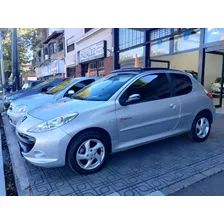 Peugeot 207 2010 1.6 Quicksilver