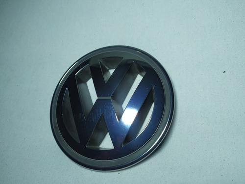Emblema De Parrilla Volkswagen Bora 06-10 Original Usado.  Foto 2