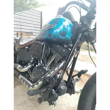 Vendo O Permuto Harley Davidson, Night Train