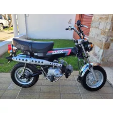 Honda Dax St 70