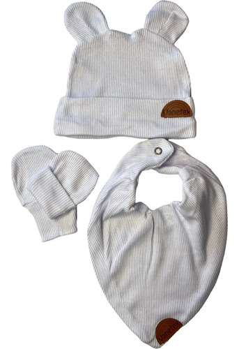 Kit Touquinha Para Bebê, Luvas E Babador Branco 3 Pçs Branco Recem Nascido