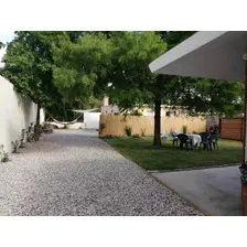 Casa En Alquiler En Punta Del Este. A Estrenar. 6 Personas. Parque.