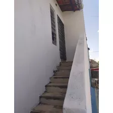 Dois Quartos Um Banheiro Uma Sala Uma Cozinha Beco Quintal 