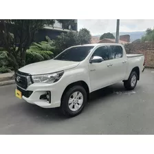 Toyota Hilux 2.8i