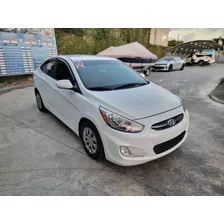 Hyundai Accent 2017 Americano Rec Importado Carfax