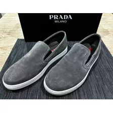 Tênis Prada Slip On Masculino Camurça 