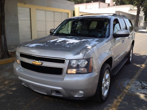 07-13 Chevrolet Suburban Chicote Cerradura Puerta Delantera Foto 5