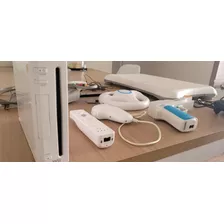 Nintendo Wii Completo Com Jogos + Balança 