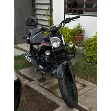 Bajaj Avenger Street 2018