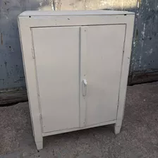 Mueble Auxiliar Antiguo. 2 Puerta, Estante Interno. Multiuso